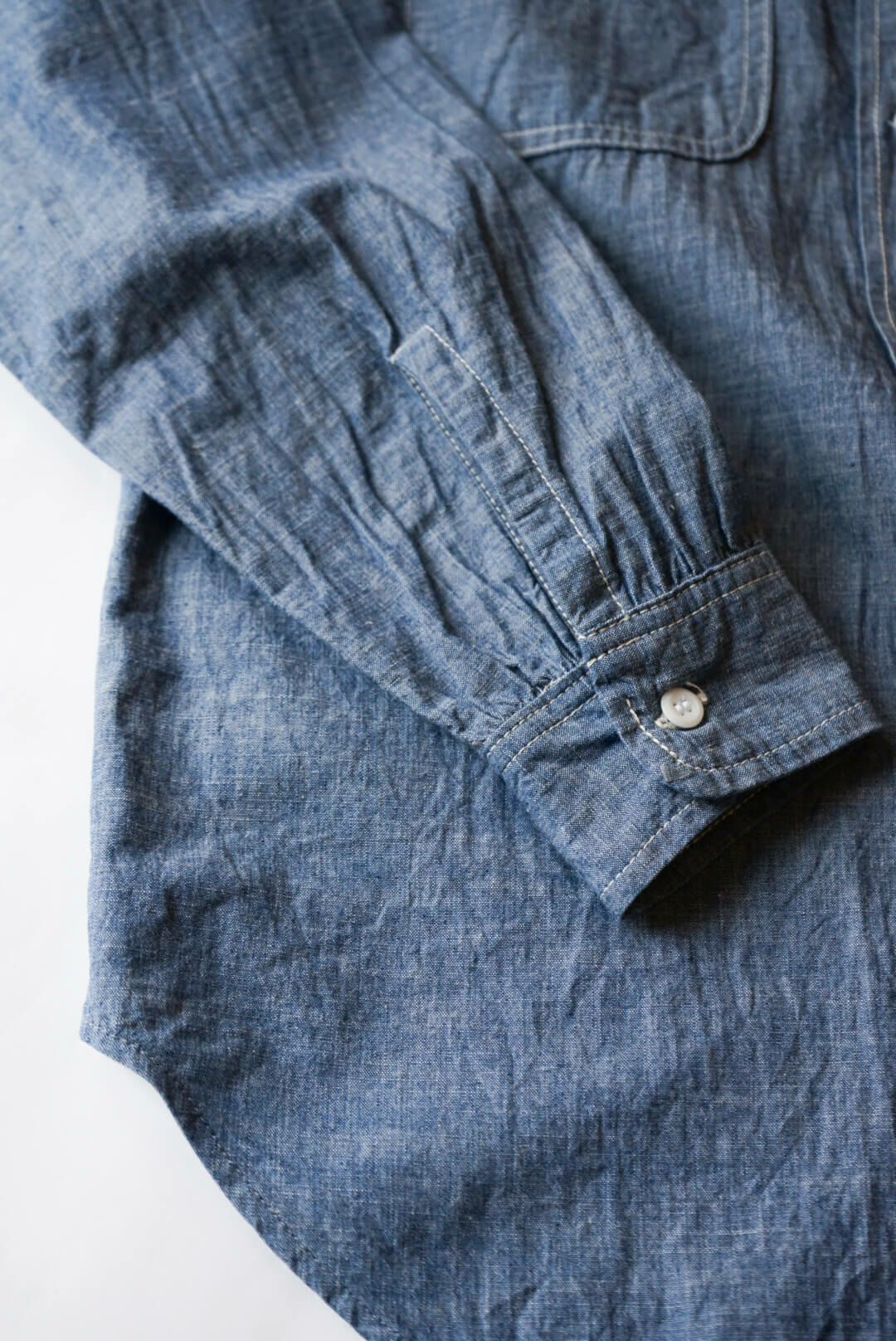 CHAMBRAY SHIRT - MADE IN USA | ARCH ONLINE SHOP