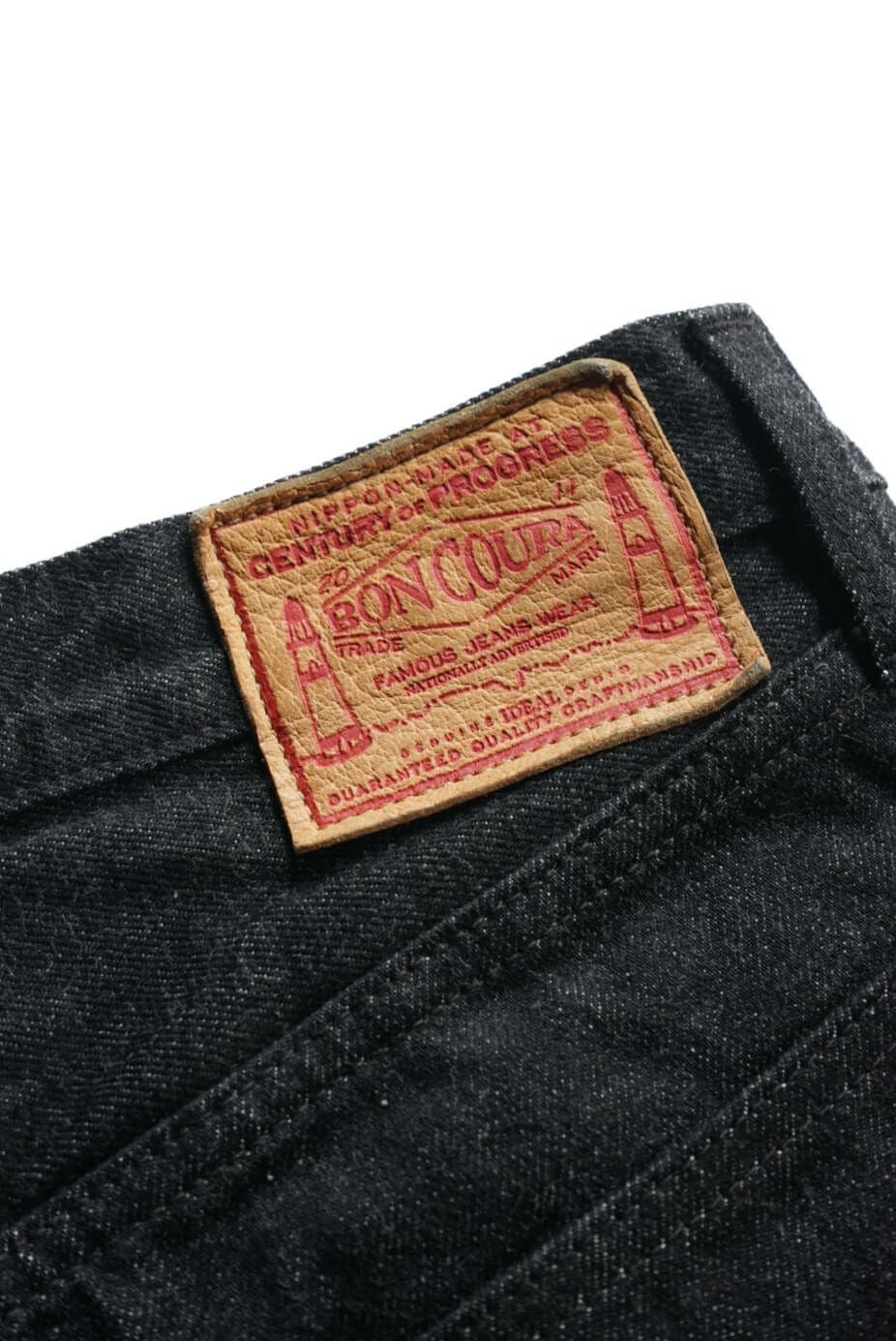 66 BLACK | ARCH ONLINE SHOP
