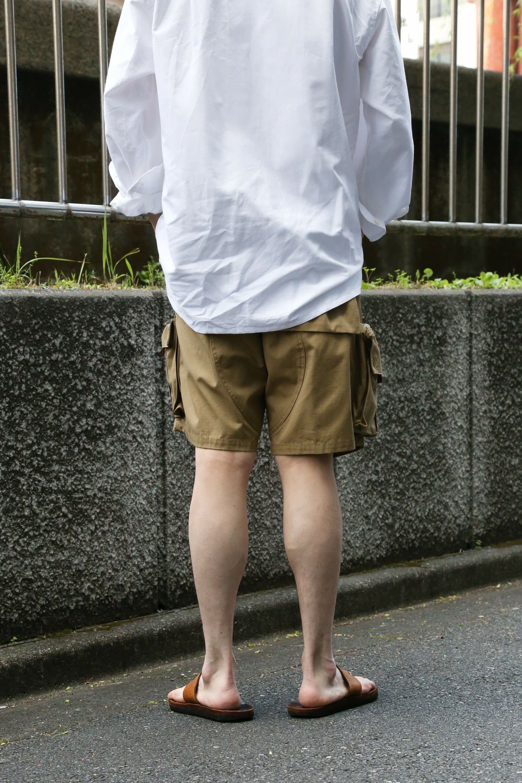 ケネスフィールド GUIDE SHORTS II - KHAKI GUIDE SHORTS II - KHAKI | ARCH ONLINE SHOP