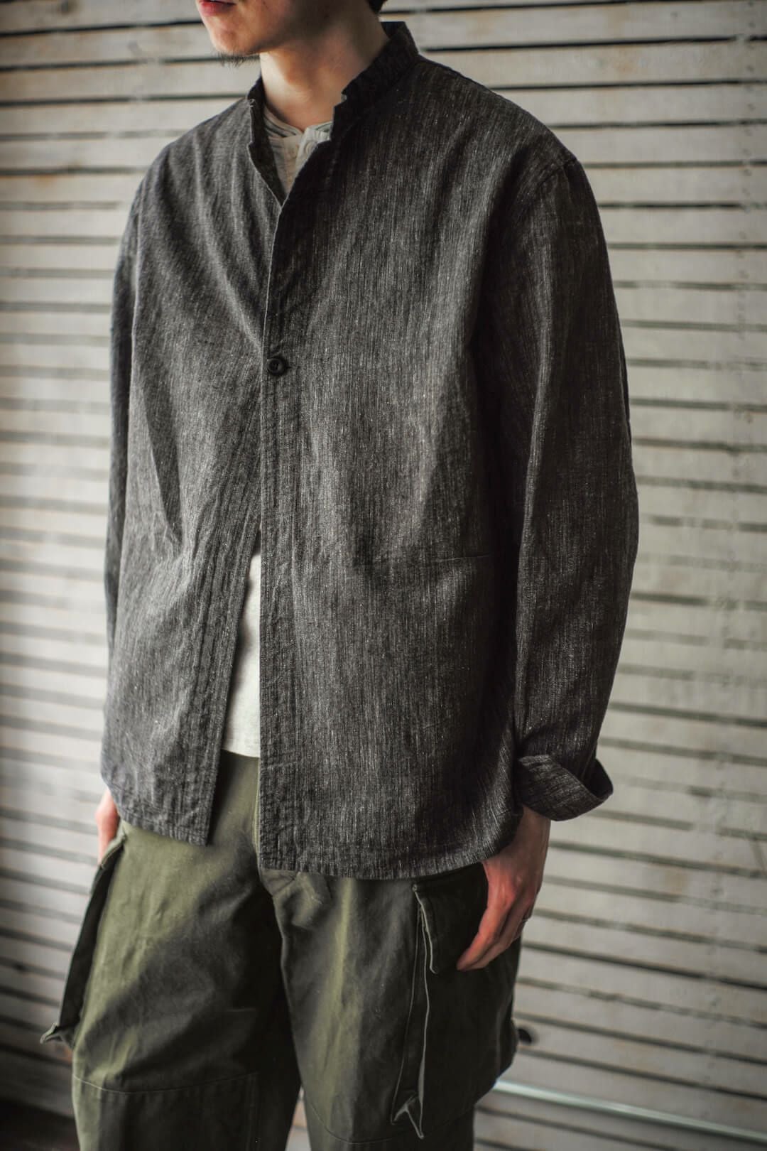 最終値下げ　outil（ウティ）黒のタックデザインジャケット VESTE ANSE - Arch Exclusive | ARCH ONLINE SHOP
