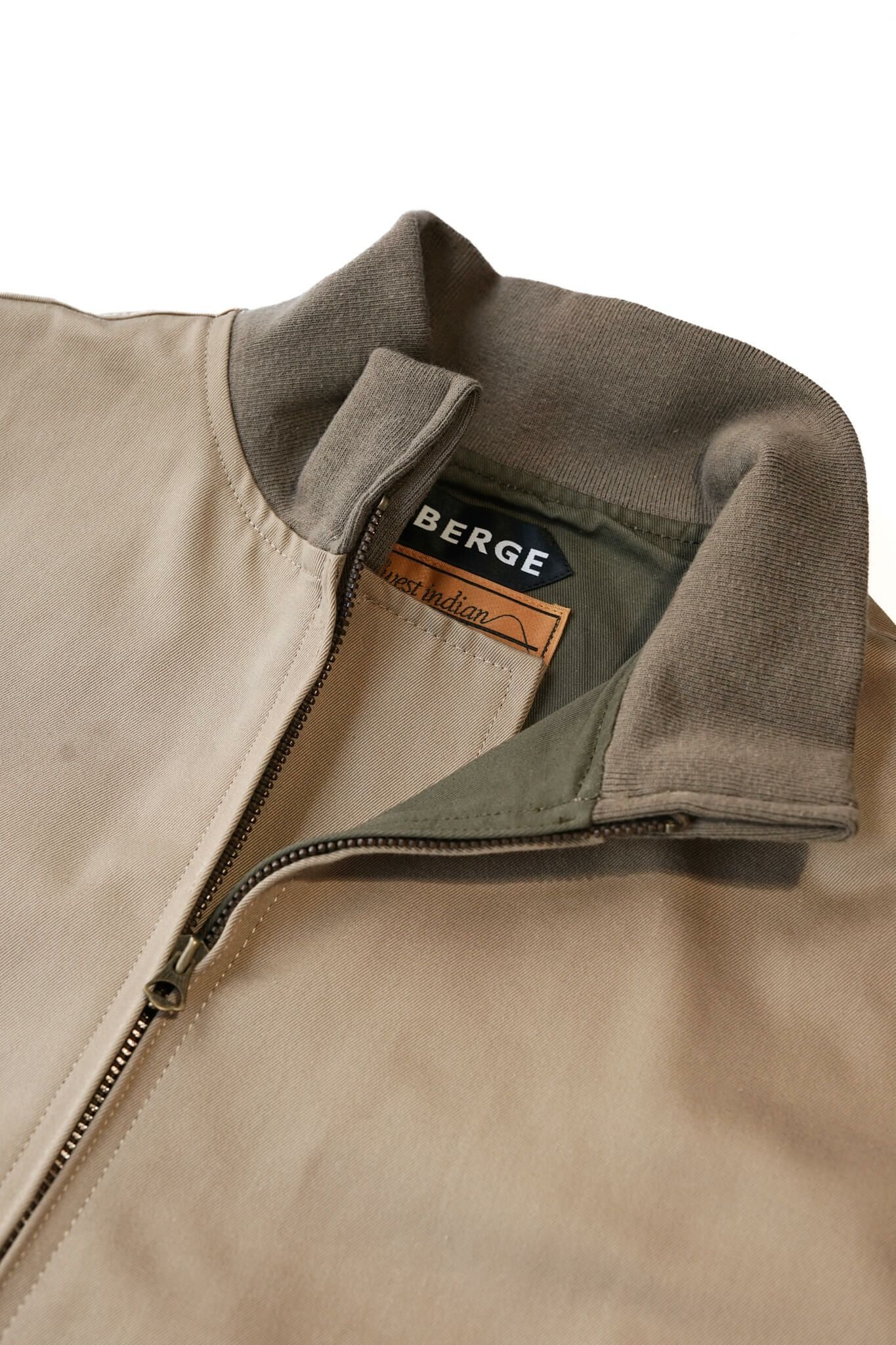 TRAVIS | ARCH ONLINE SHOP