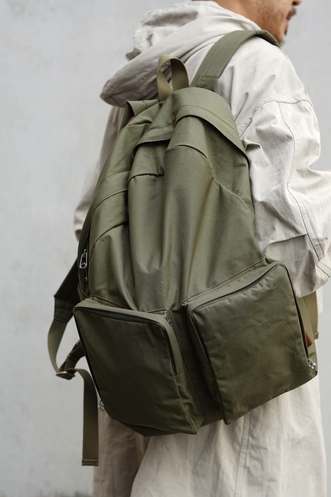 BACK PACK 