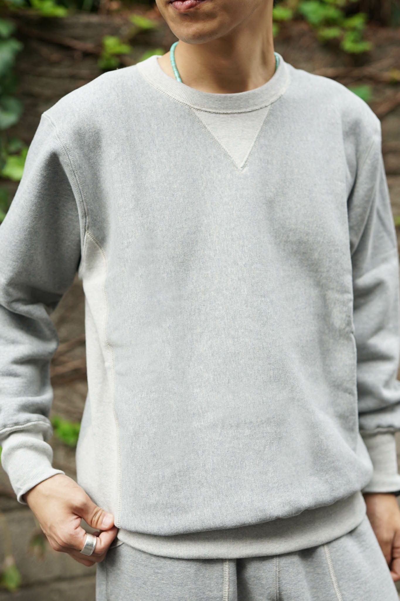 両Vトレーナー V SWEATER（GRAY） | ARCH ONLINE SHOP