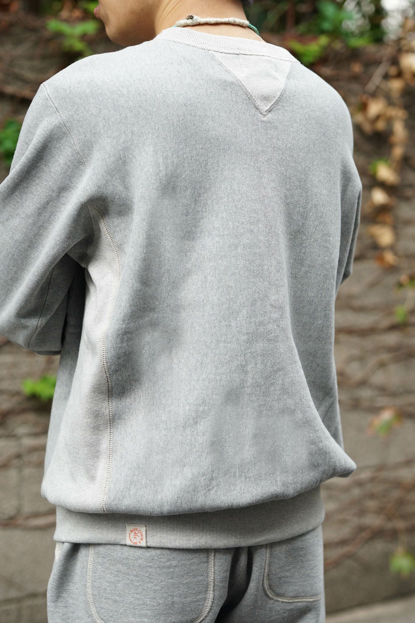 両Vトレーナー V SWEATER（GRAY） | ARCH ONLINE SHOP