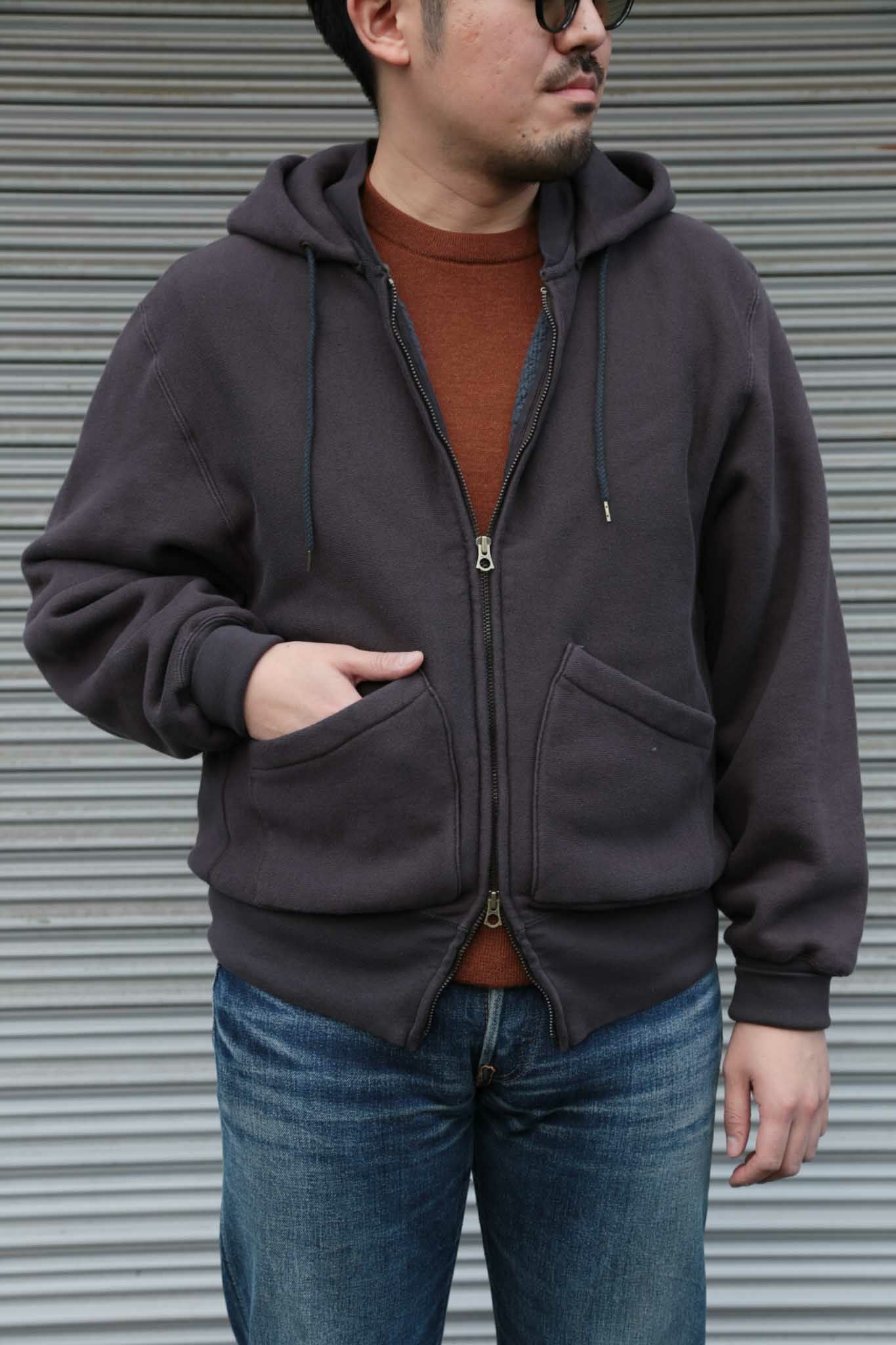 RUSSELL | ARCH ONLINE SHOP