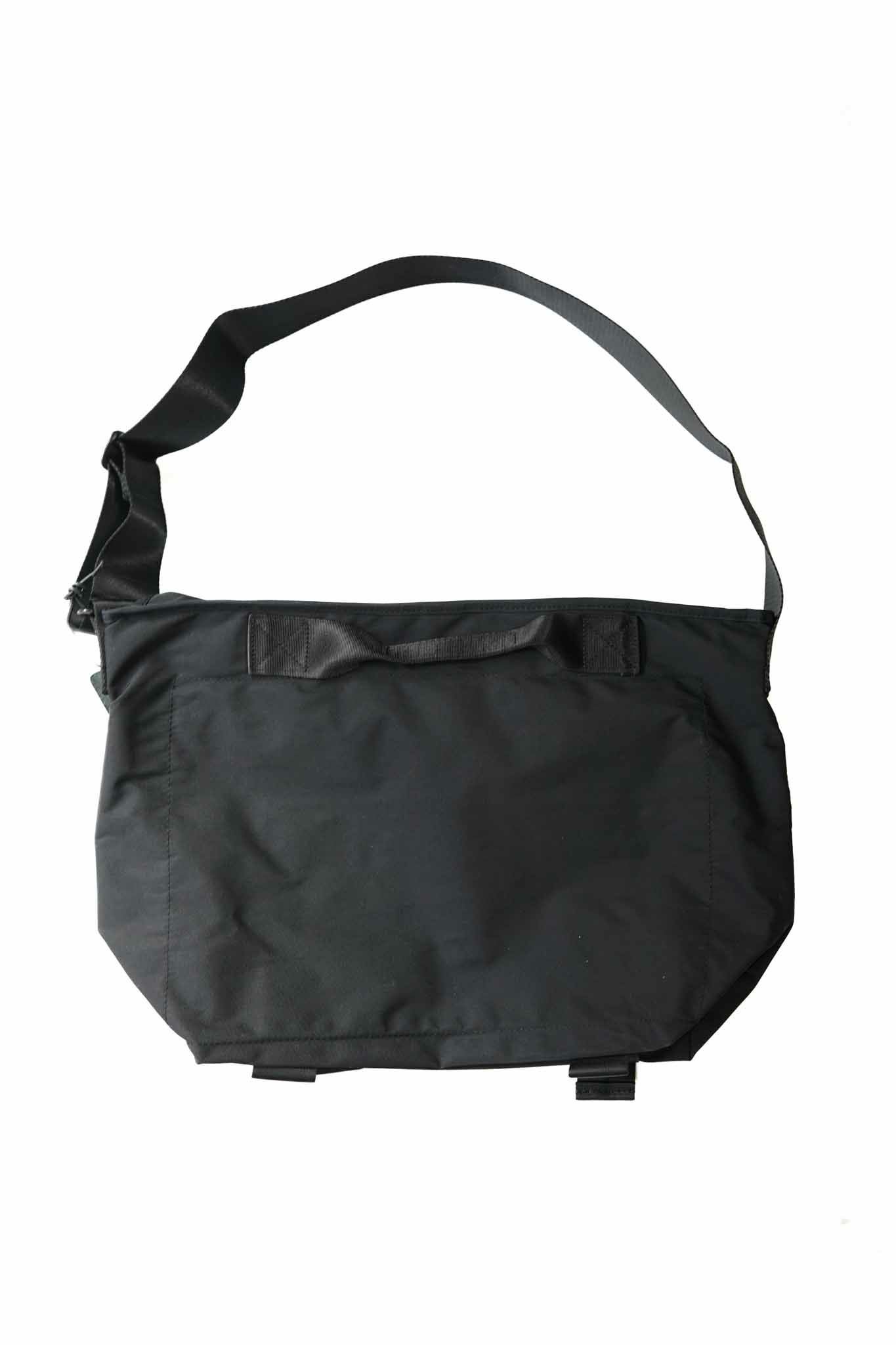 GABARDINE MESSENGER BAG(M) | ARCH ONLINE SHOP
