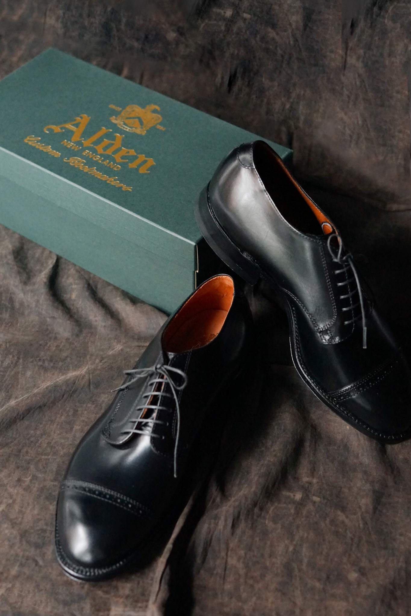 CAP TOE OX CALF BLACK MODIFIED ARCH EX. | ARCH ONLINE SHOP